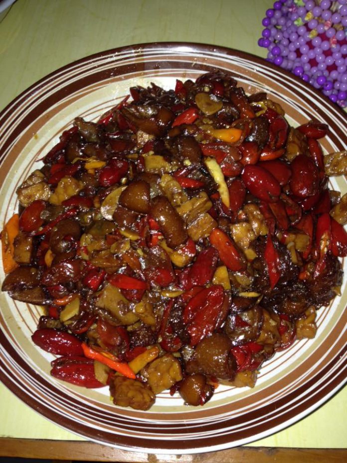 Tumis Kulit Mlinjo Kikil Tempe by Citra Aprillia Tumis Kulit Mlinjo Kikil Tempe by Citra Aprillia