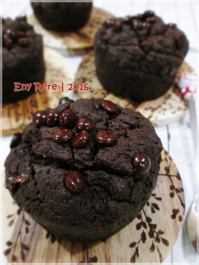 Chocolate Custard Muffins (no baking powder) by Eny Rere