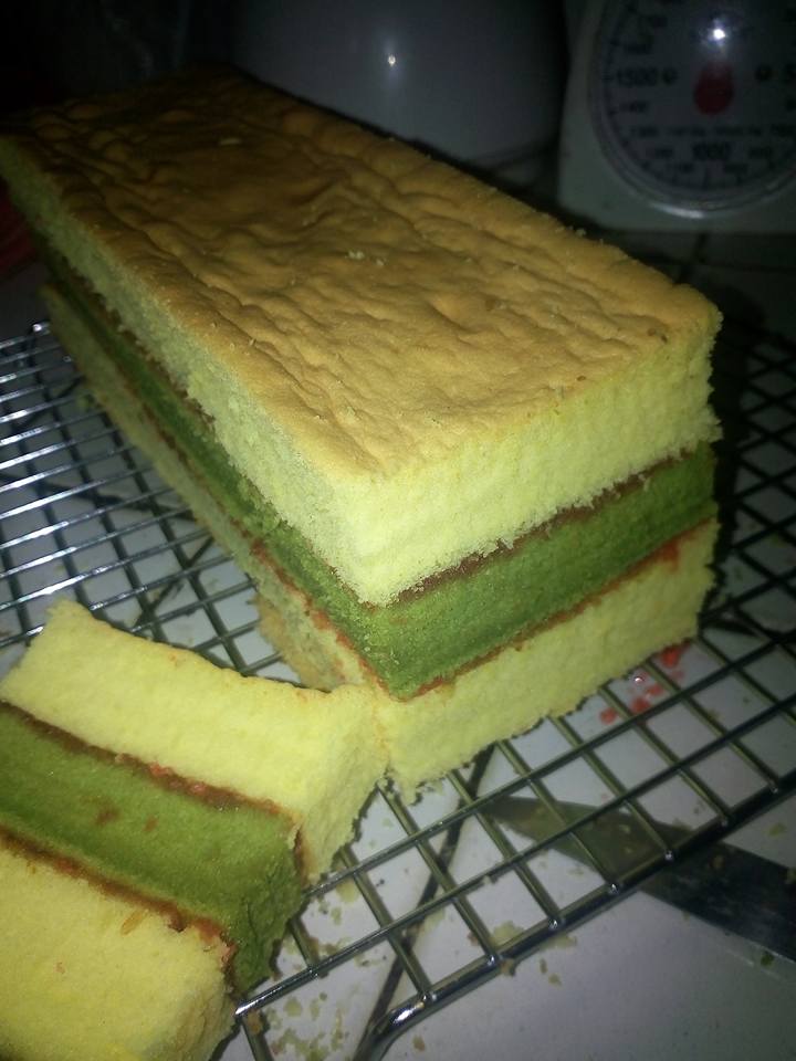 Lapis Surabaya Greentea By Eka Verayanti Langsungenak Com