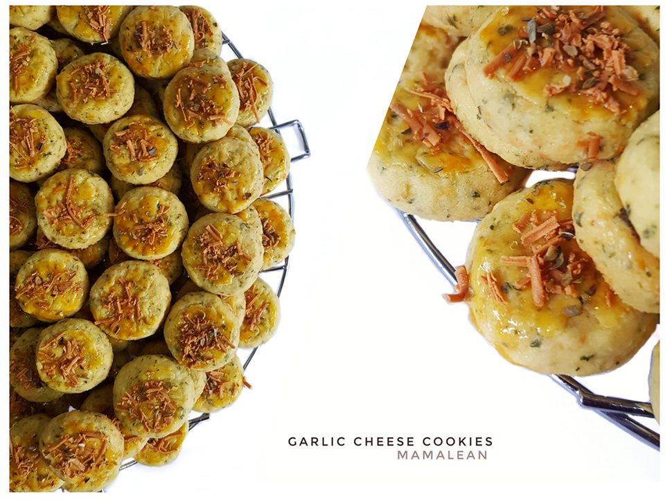 garlic cheese cookies by Beta Wicaksono