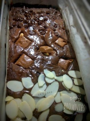 Brownies by Zizah Lubis