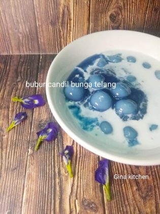 Bubur candil bunga telang by ‎Rina Sugiharti‎ 1