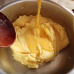 olahan telur + mentega jadi cemilan enak banget by Riescha Oktariana 1
