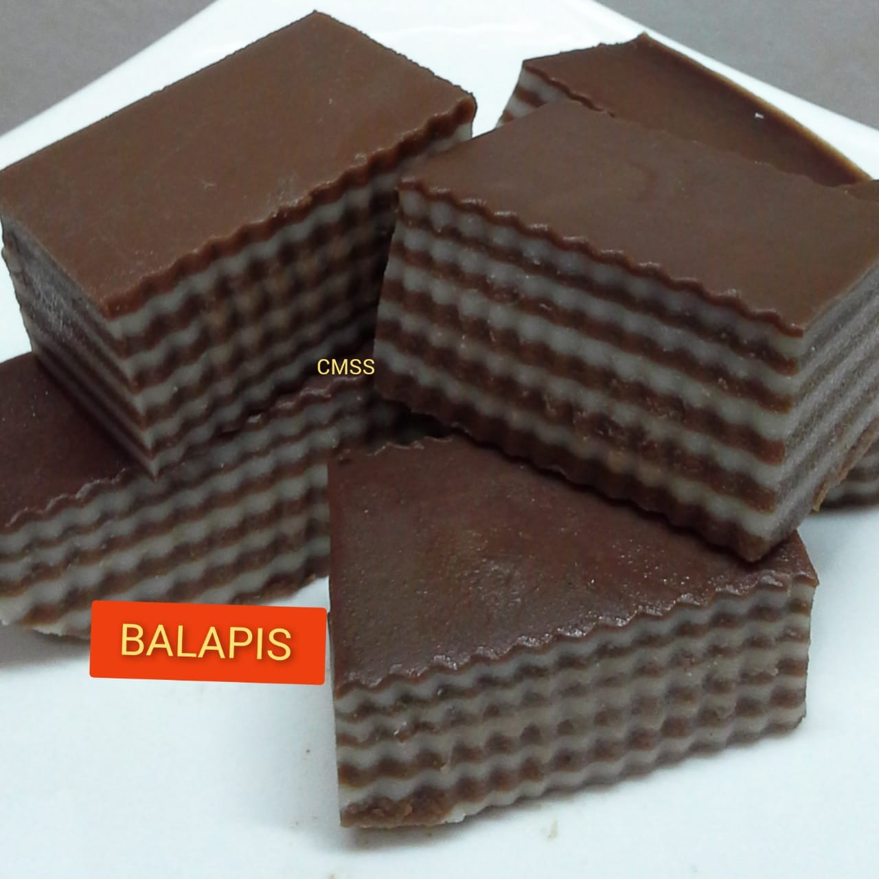 Jajanan tradisional Balapis coklat by Catharina Maria Sri Sumarti