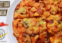 Pizza Roti Tawar - Topping Ngamuk by Momandson Pudding