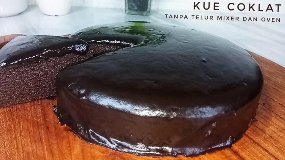 Kue coklat tanpa telur, mixer dan oven by S Tina